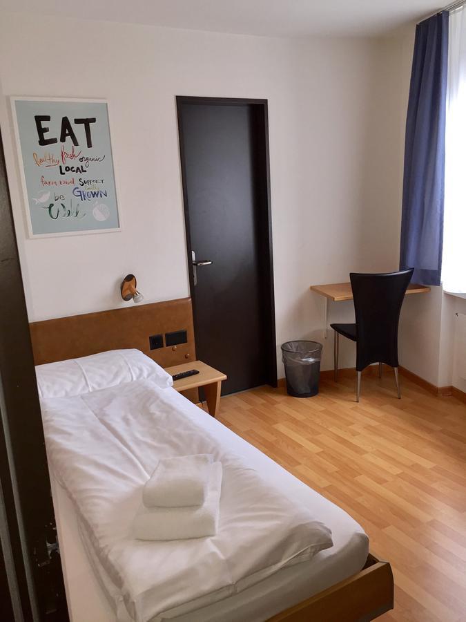 Hotel & Restaurant Stadthof Glarus Exterior foto